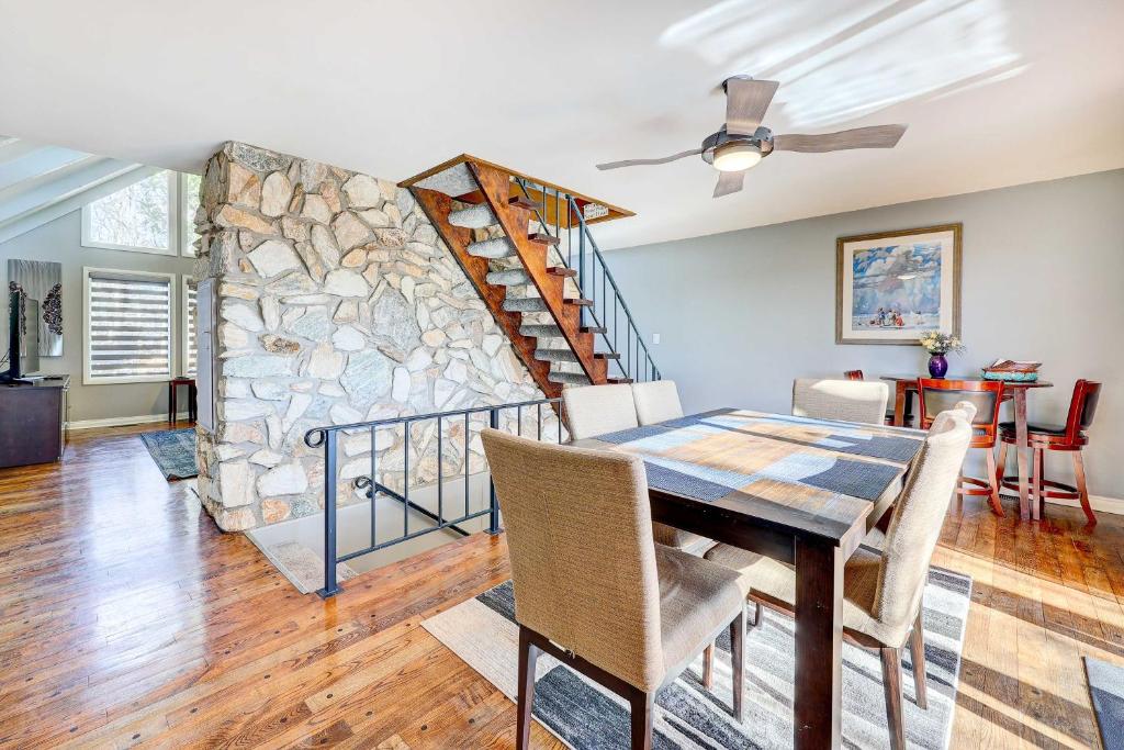 Haven On The Horizon about 1 Mi to Marina - Image 4