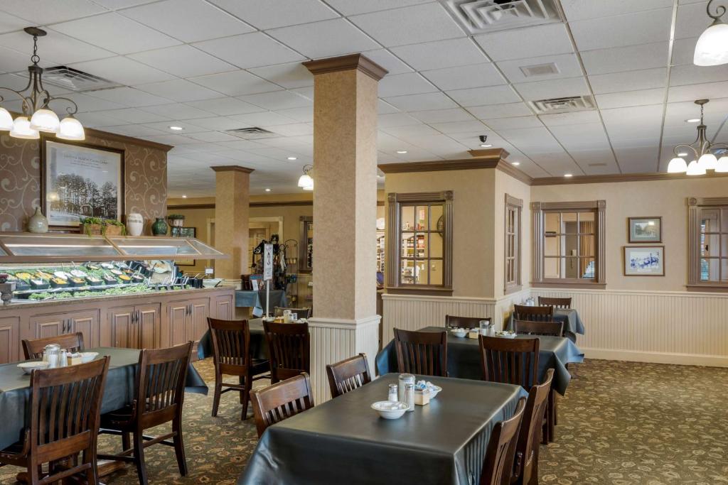 Best Western Inn of the Ozarks - Image 5