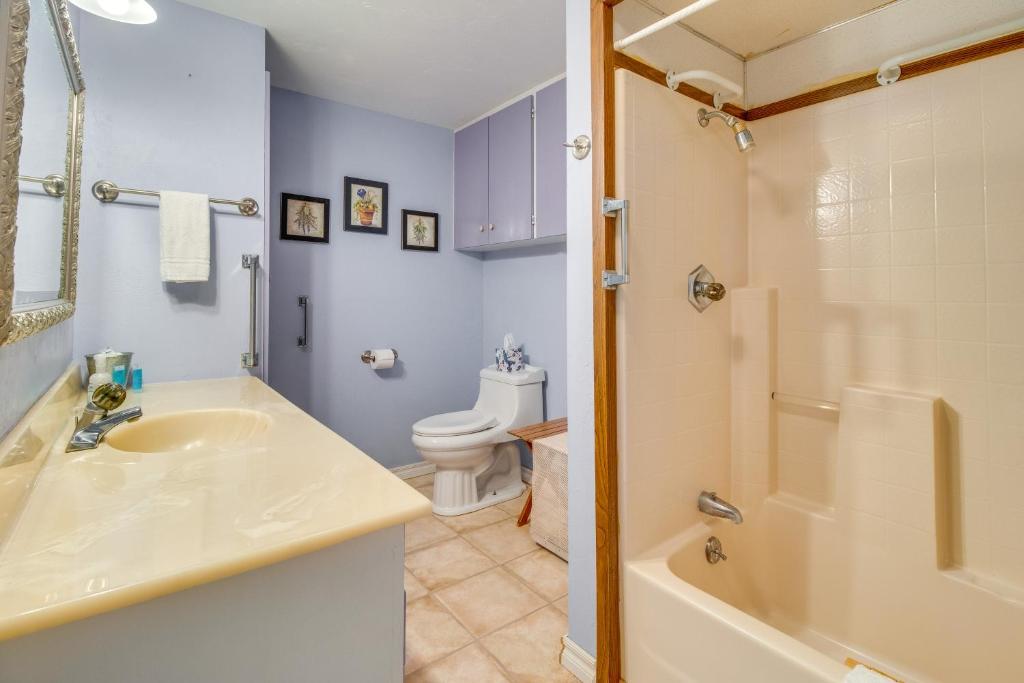 Hot Tub (Jacuzzi) - Photo 4