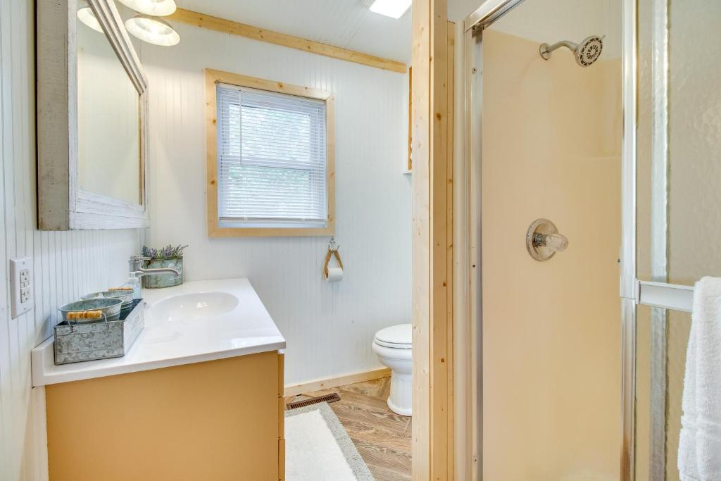 Elizabeth Vacation Rental with Private Hot Tub! - Image 8