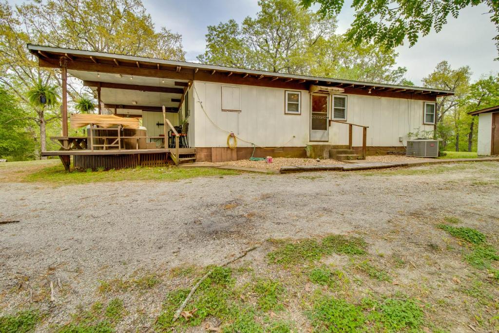 Hot Tub (Jacuzzi) - Photo 5