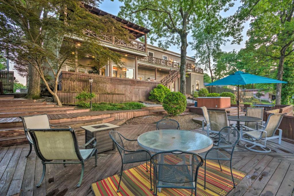 Hot Tub (Jacuzzi) - Photo 7