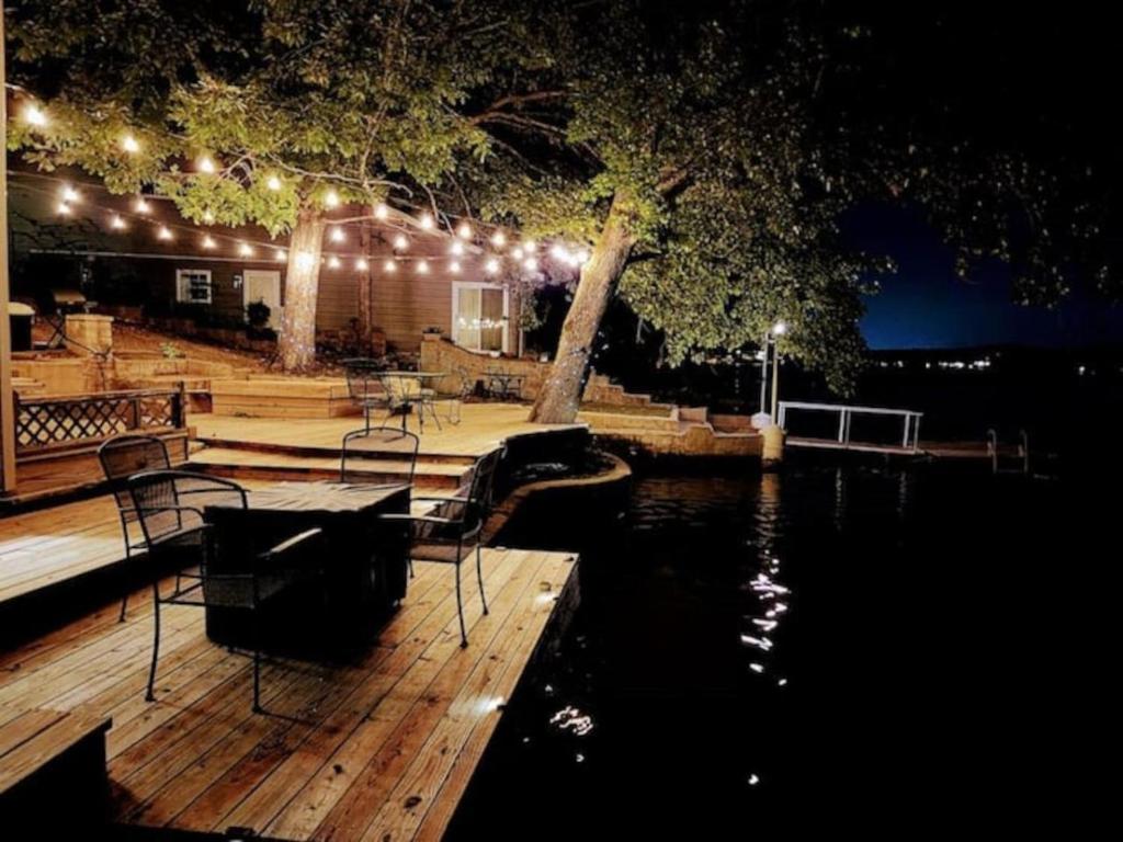 Hot Tub (Jacuzzi) - Photo 6