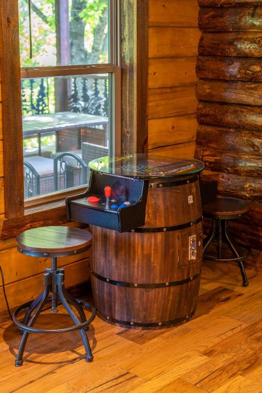 Hot Tub (Jacuzzi) - Photo 4