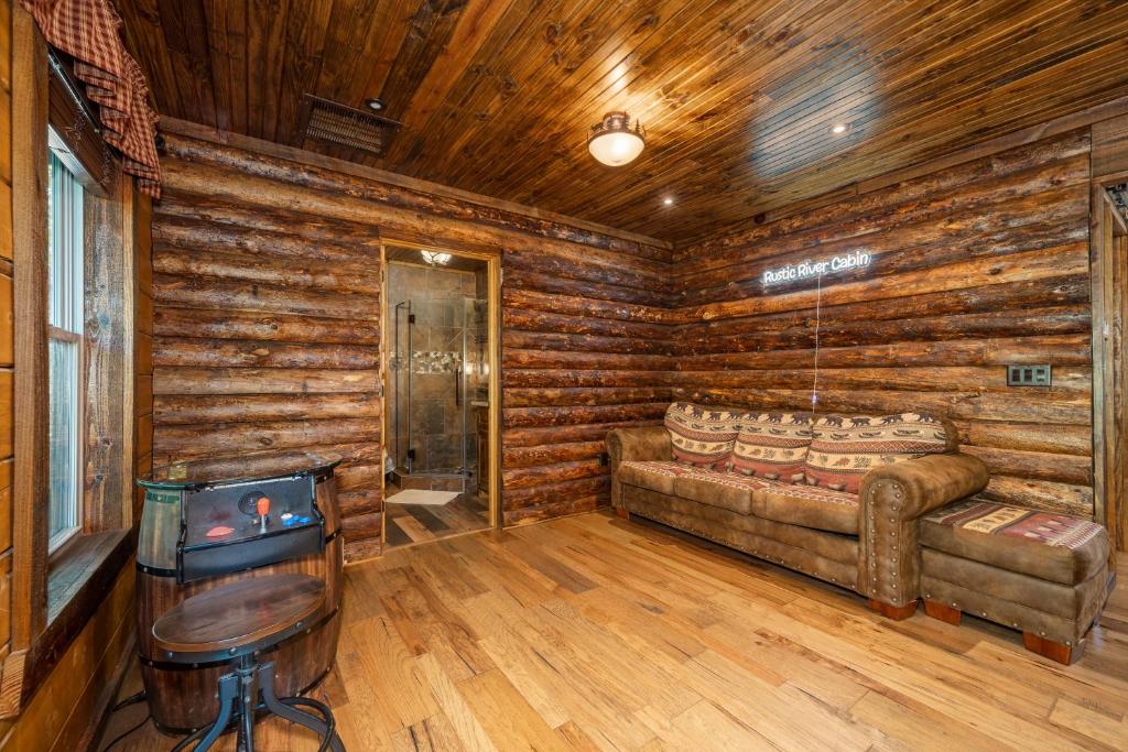 Hot Tub (Jacuzzi) - Photo 2