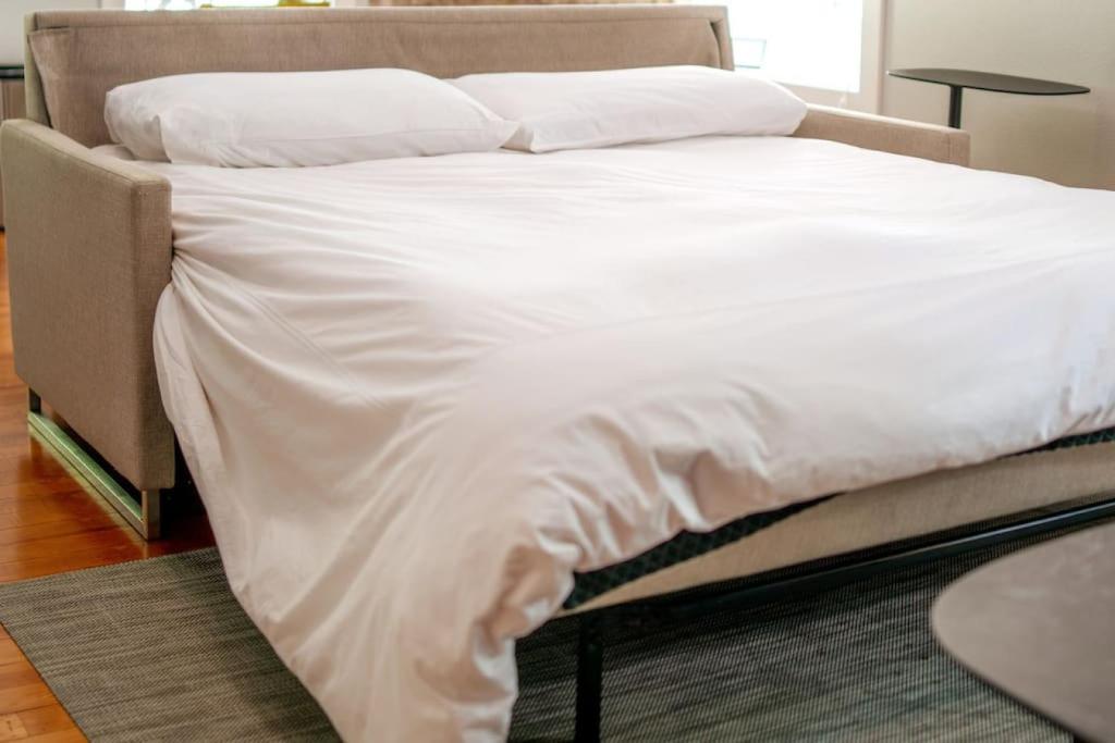 151 Spring Downtown Eureka Springs Suite B - Image 7