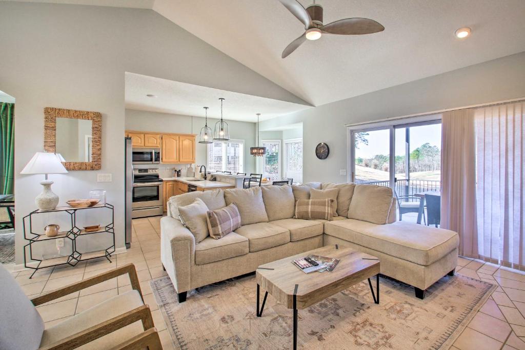 Hot Springs Village Home on Golf Course! - Image 4