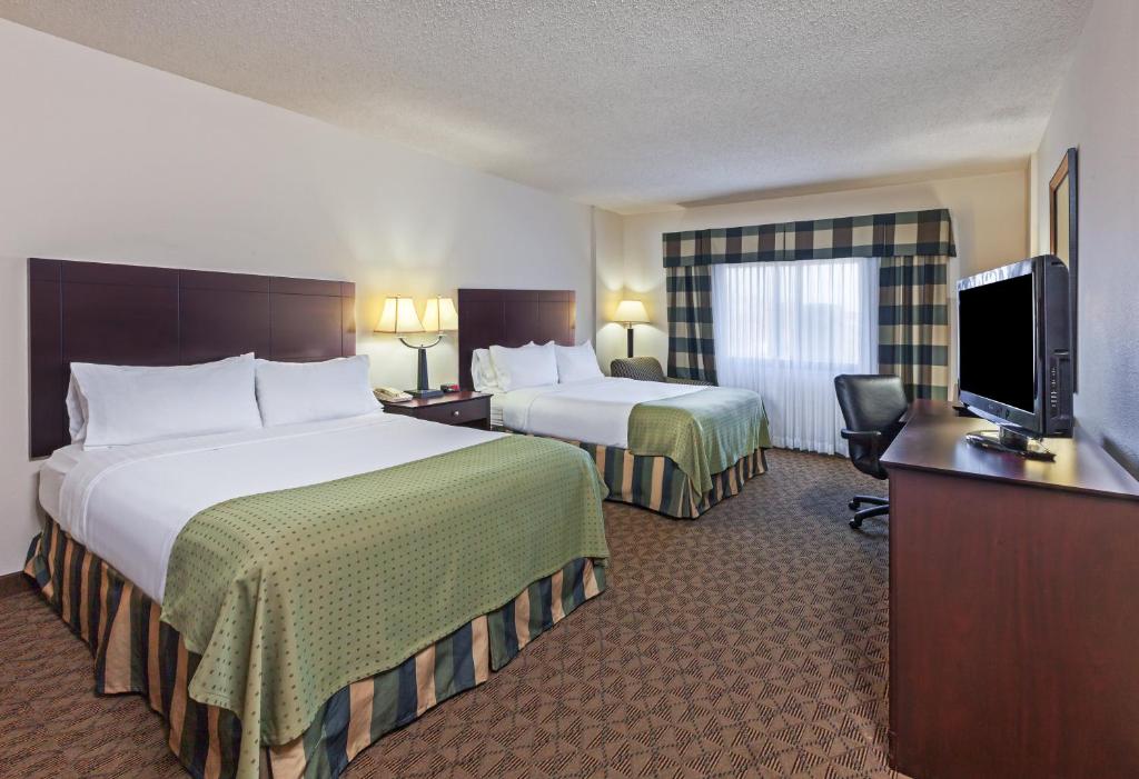 Holiday Inn Springdale-Fayetteville Area by IHG