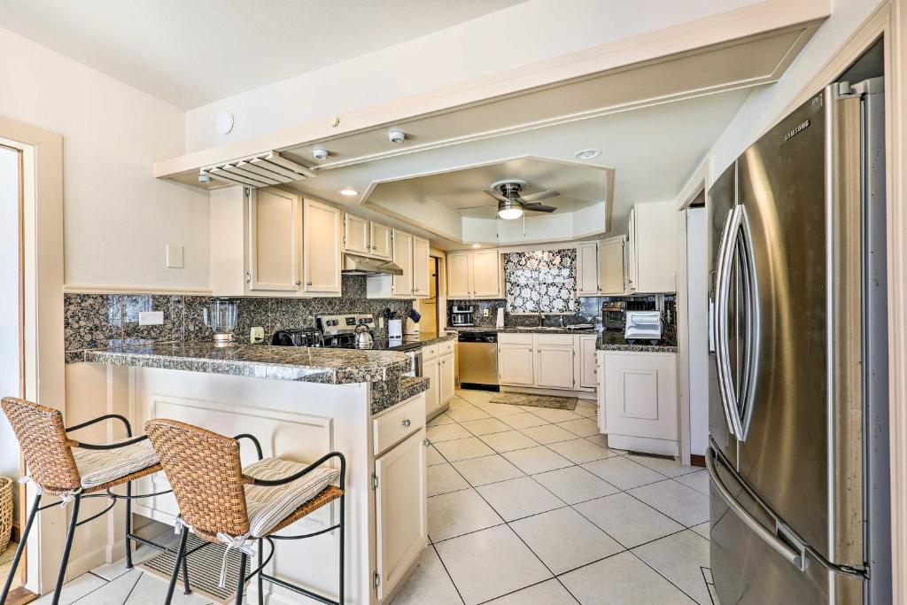 Private Pool Lakefront Home in Hot Springs! - Image 5