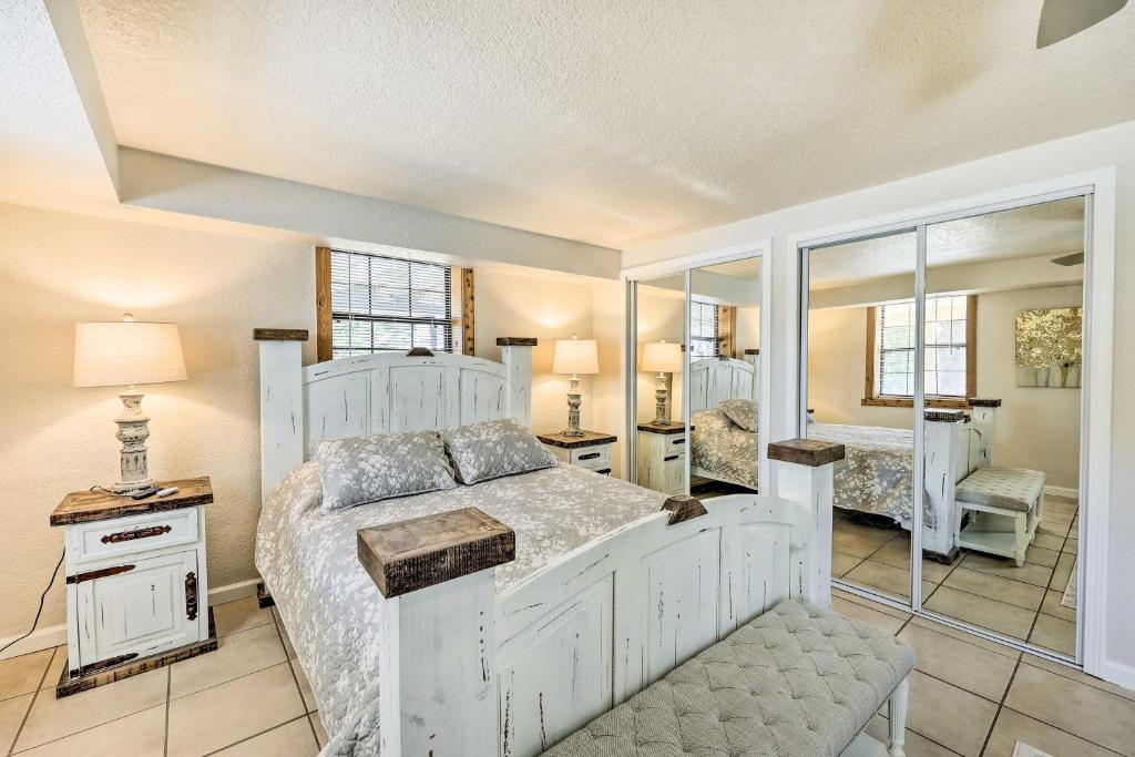 Private Pool Lakefront Home in Hot Springs! - Image 8