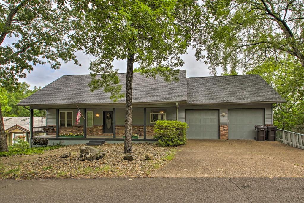 Kayaks and Boat Dock Lakeside Hot Springs Retreat - Image 6