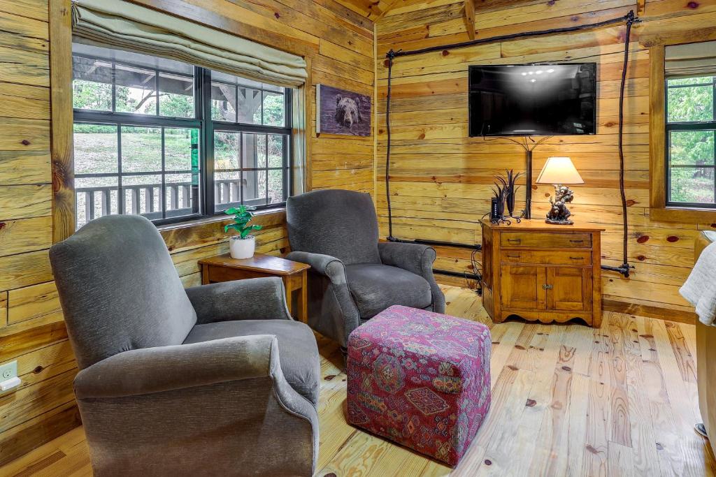 Beaver Lake Vacation Rental with Private Hot Tub! - Image 5