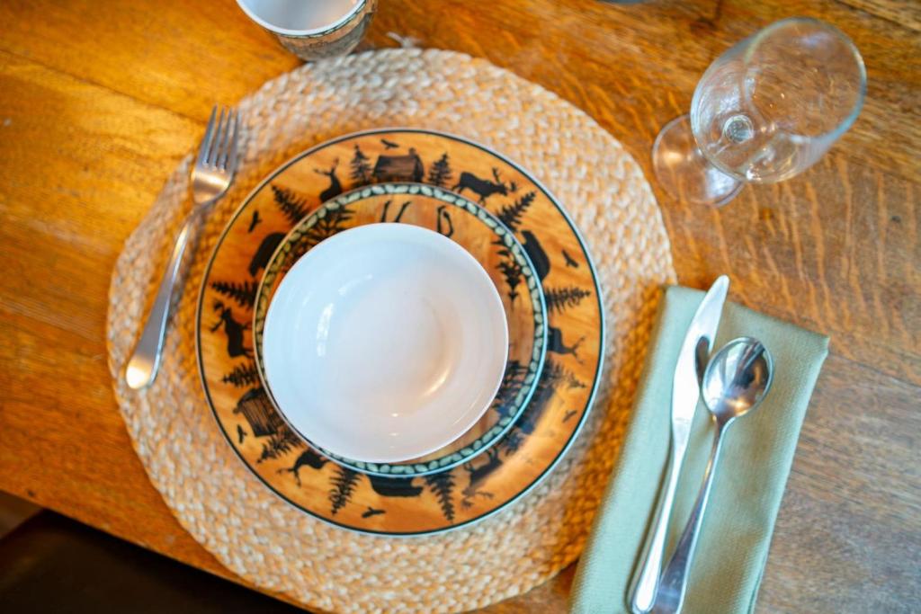 The Rest and Relxation Cabin - Image 6