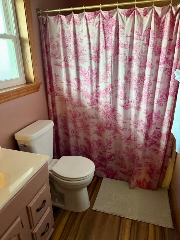 Hot Tub (Jacuzzi) - Photo 2