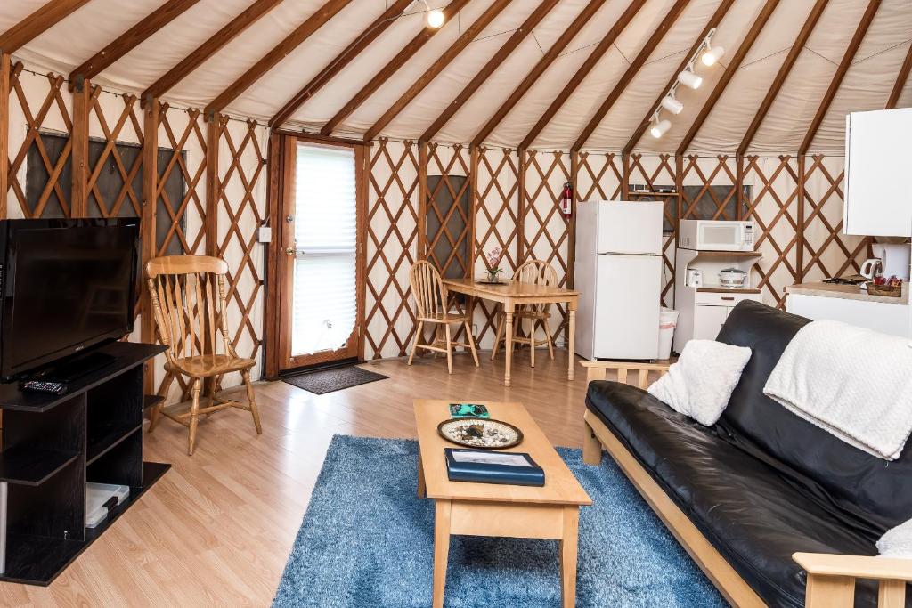 StoneWind Retreat - Image 6