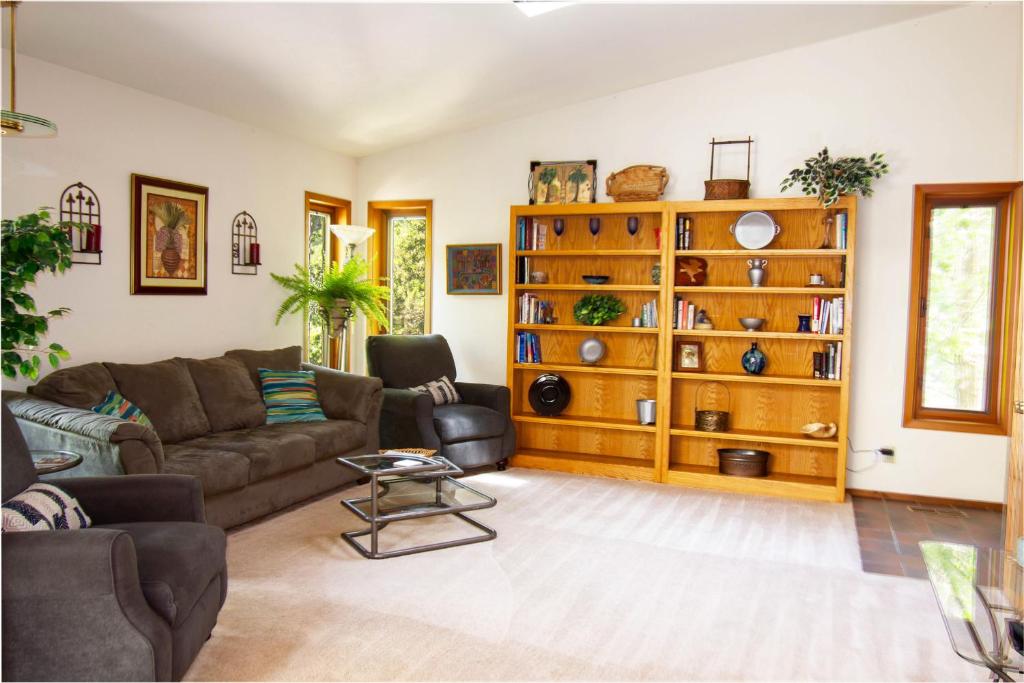 Lakefront with Hot Tub/Sauna-Beaver Lake,Arkansas - Image 6