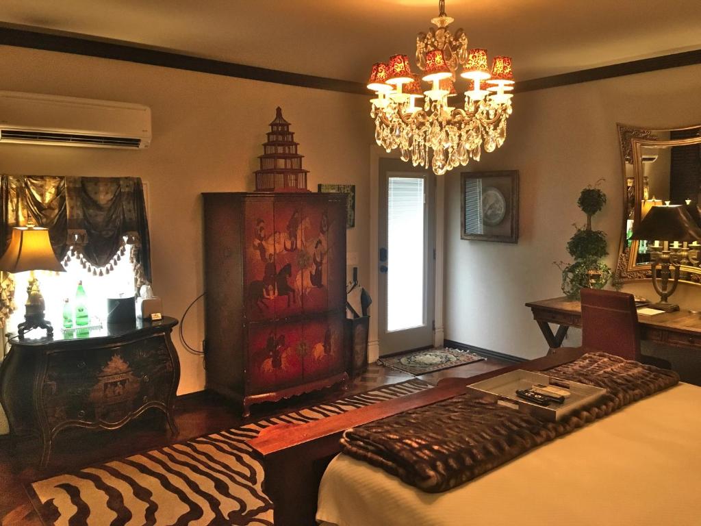 The Victoria Bed & Breakfast - Image 8