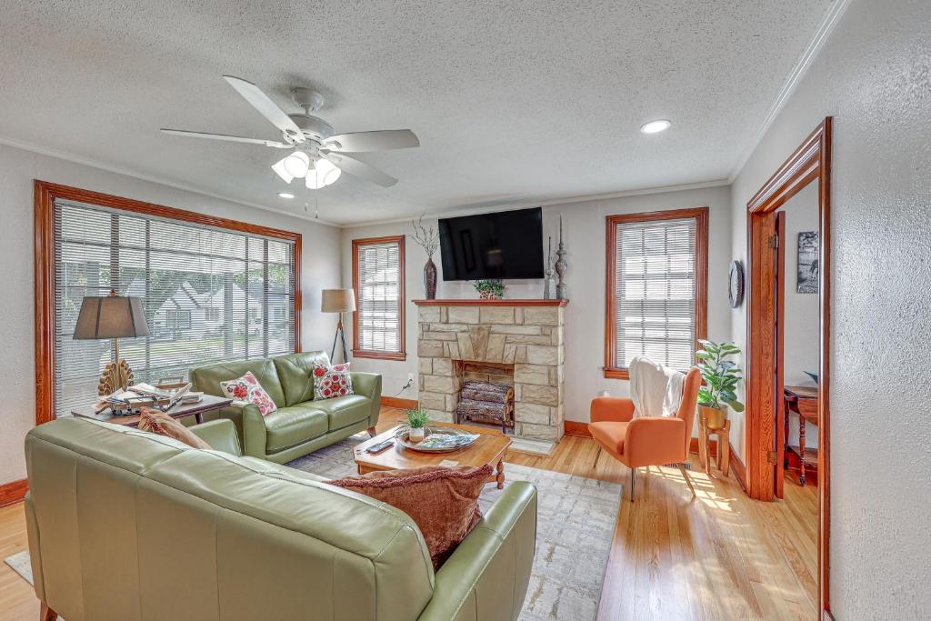 Walk to Oaklawn Racetrack Hot Springs Getaway!