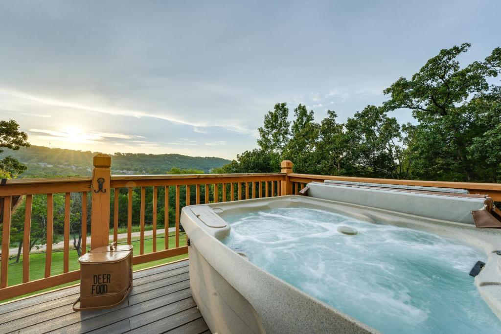 Hot Tub and Fire Pit! Lake-View Home in Blue Eye