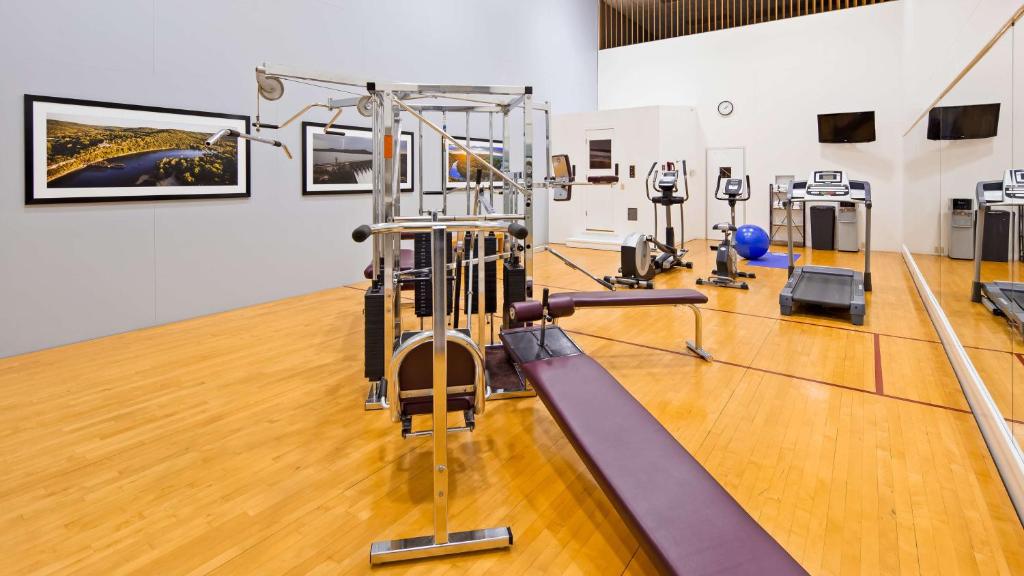 Osage Creek Lodge - Image 5