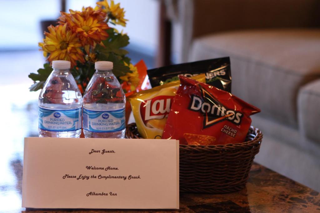 GreenTree Inn & Suites Los Angeles - Alhambra - Pasadena - Image 6