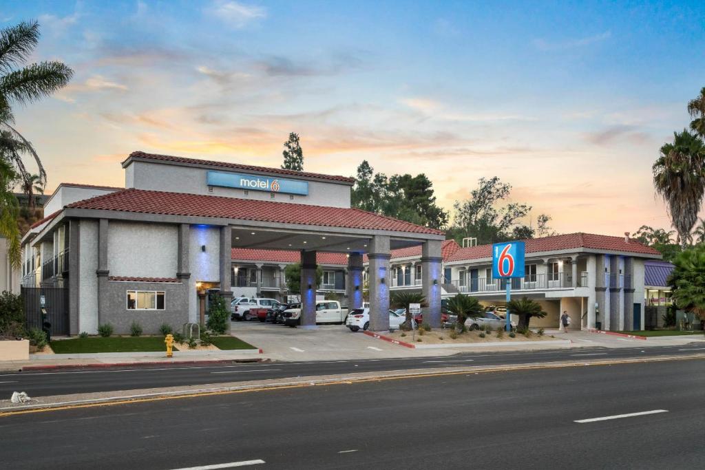 Motel 6-La Mesa, CA
