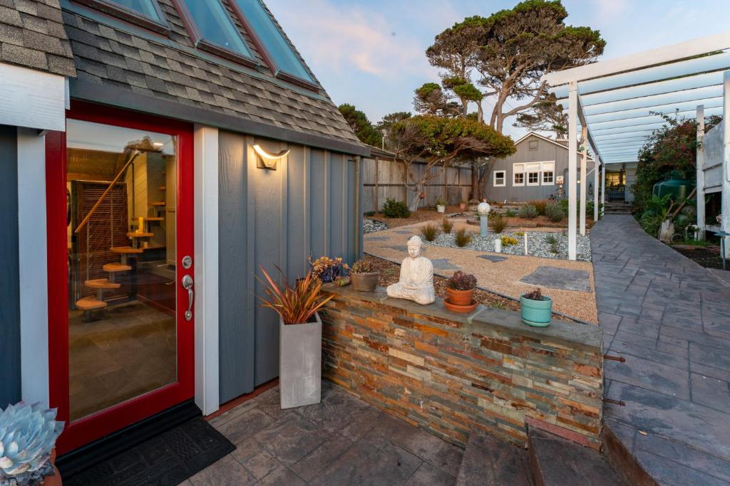 Puffin's Perch - Image 8