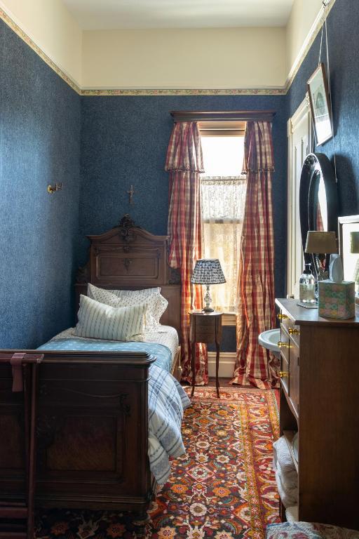 The JD Hyde Historic Inn - Image 8