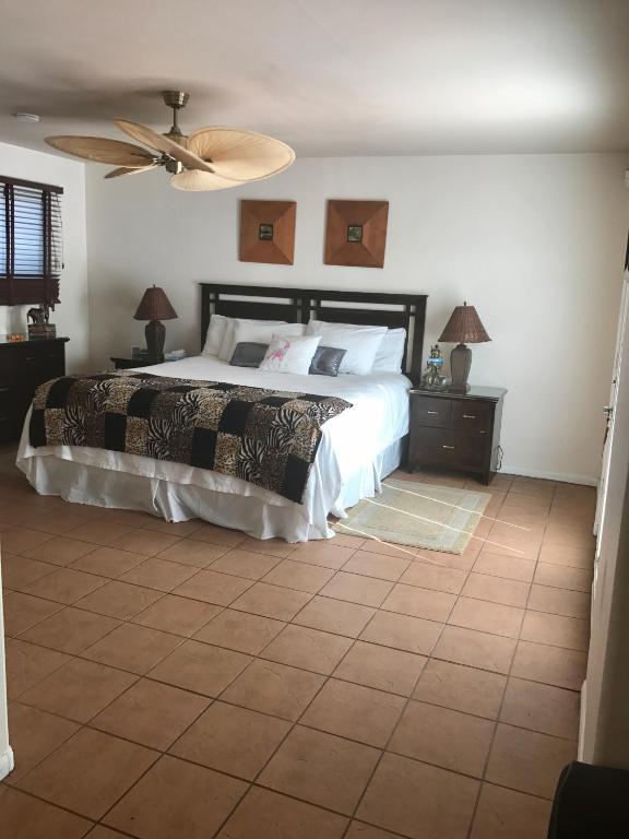 Sea Mountain Nude Resort & Spa Hotel - Adults Only - Image 6