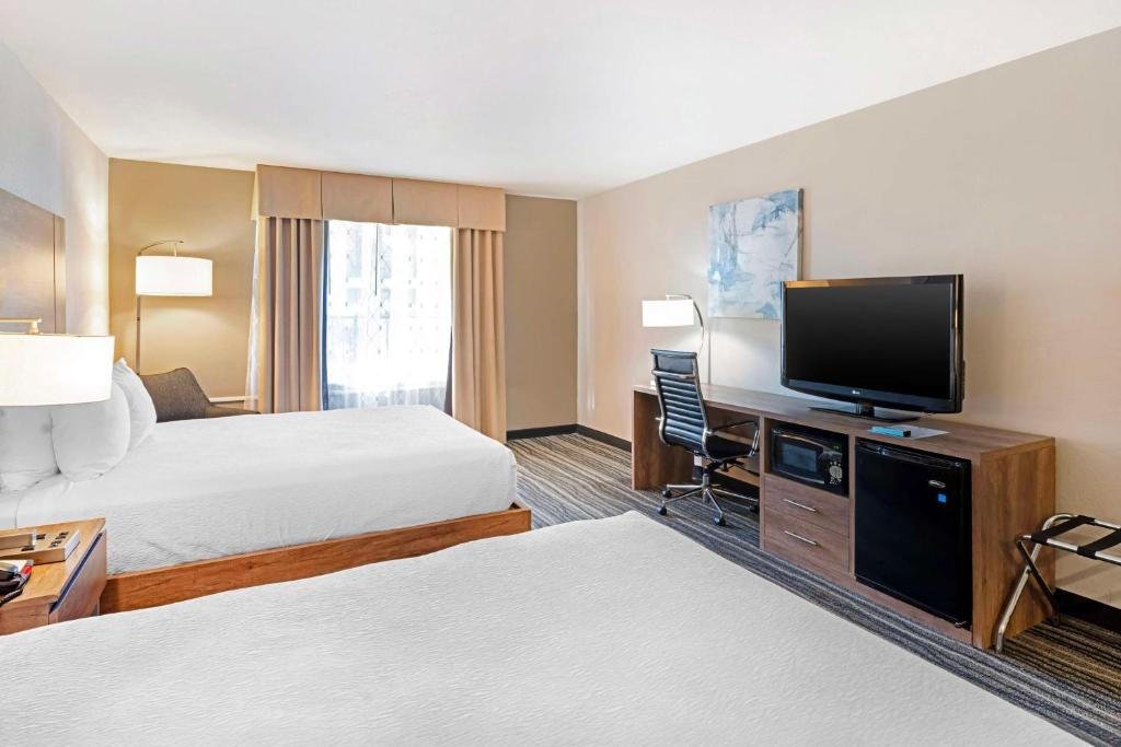 Best Western Posada Royale Hotel & Suites - Image 6