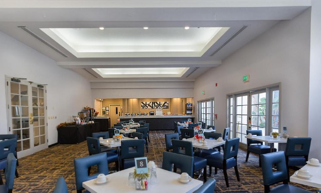 Best Western Posada Royale Hotel & Suites - Image 5