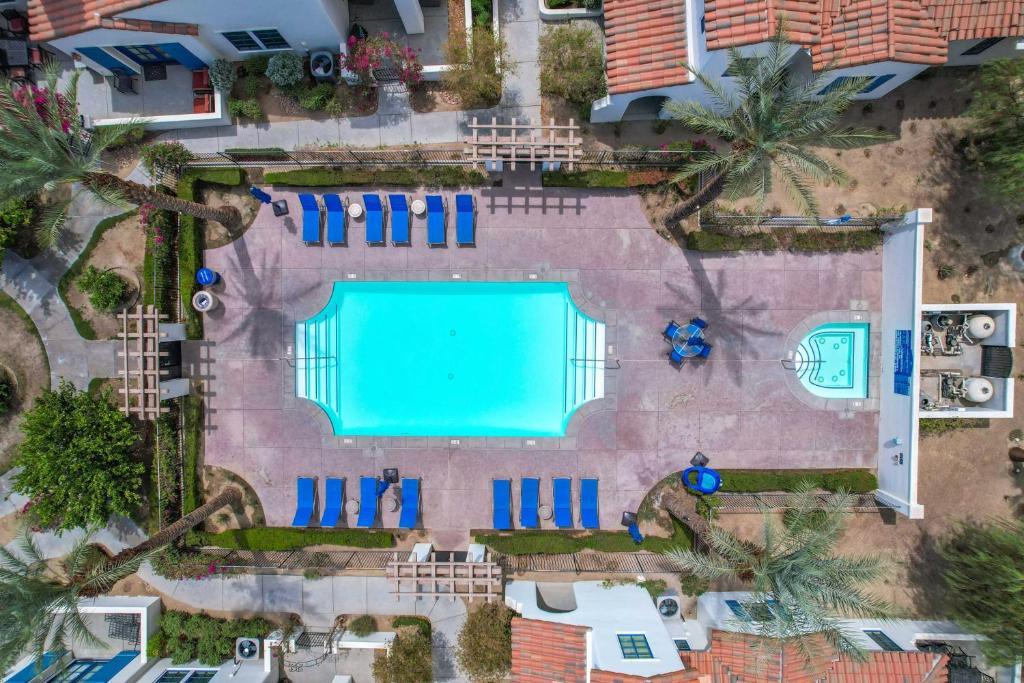 Hot Tub (Jacuzzi) - Photo 2