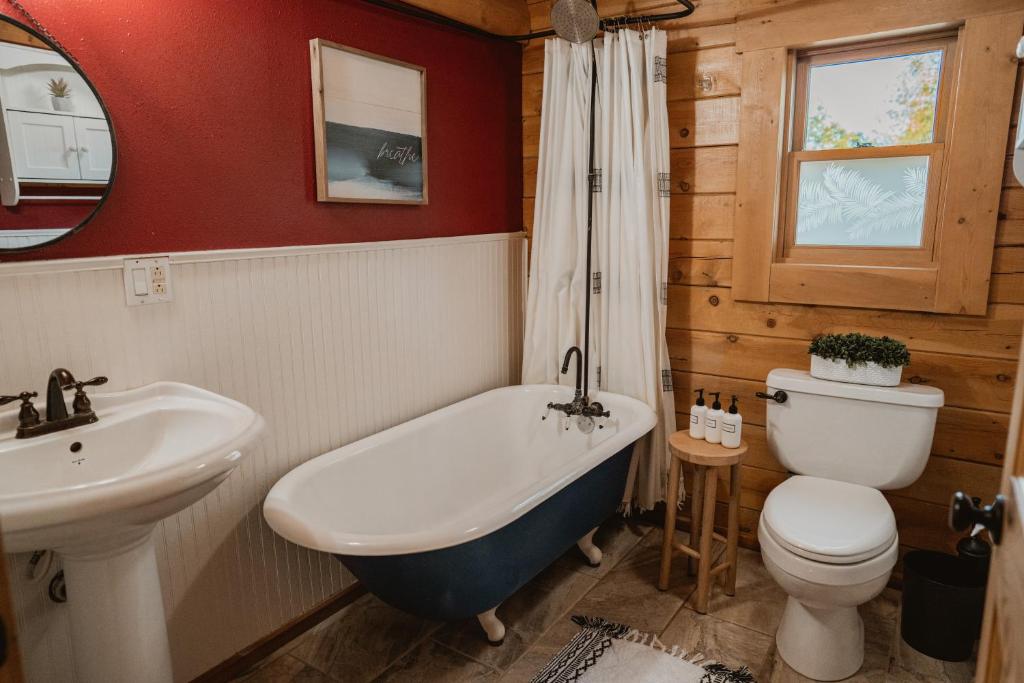 Scenic View Timber Lodge HotTub by Casa Oso