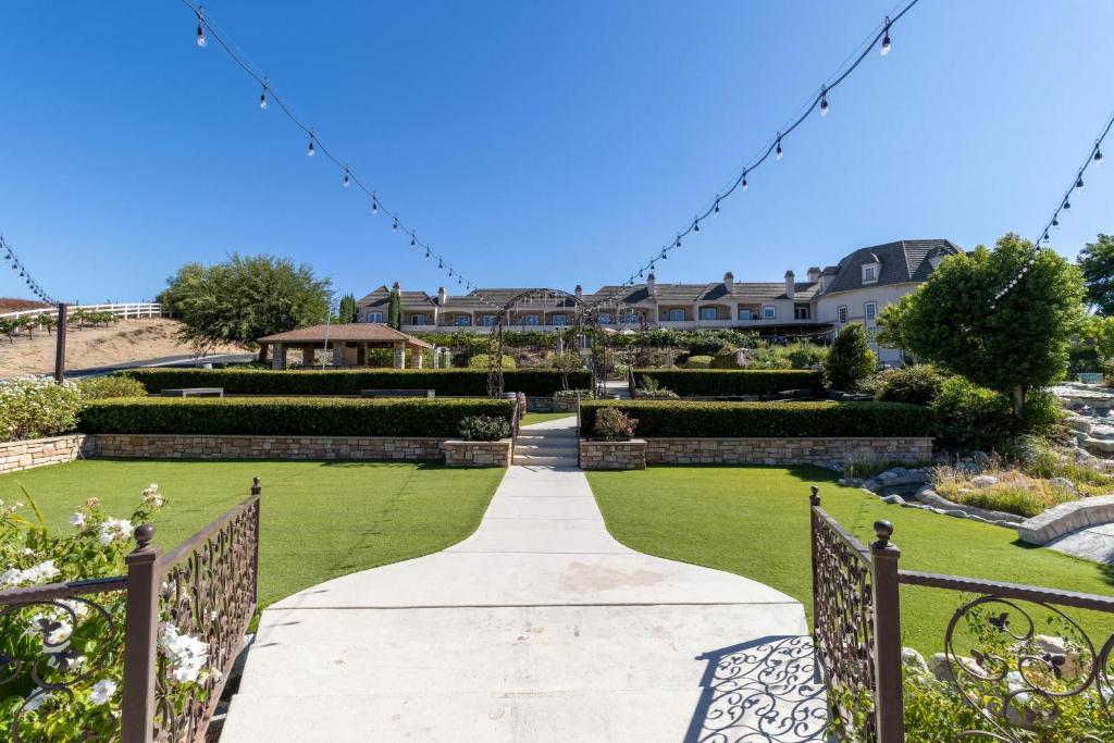 Churon Inn Winery - Image 6