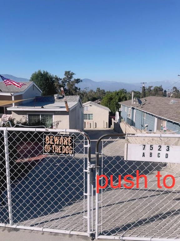 private & Quiet unit D Bed & bath - Image 5