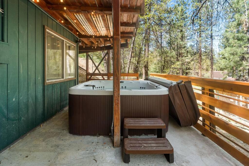Hot Tub (Jacuzzi) - Photo 4