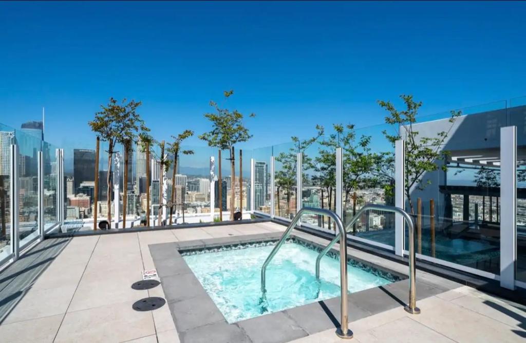 Elegant Luxury 1 Bedroom studio in Downtown LA