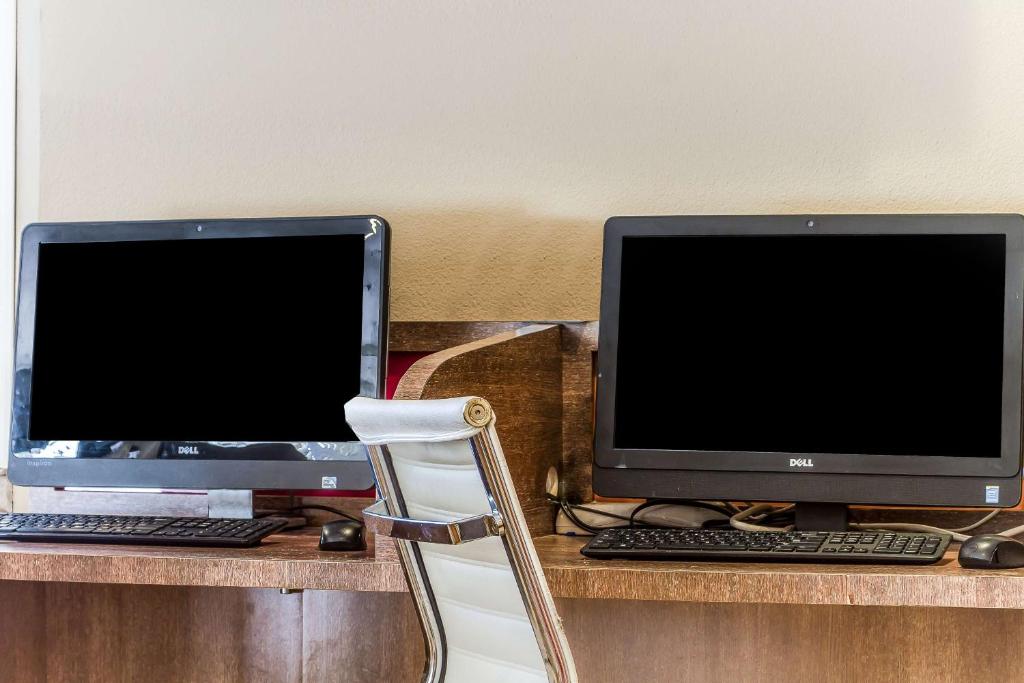 Comfort Inn Santa Cruz North - Image 8