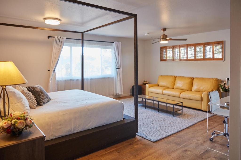 Bed and Barrel at Stonehouse Cellars - Image 8