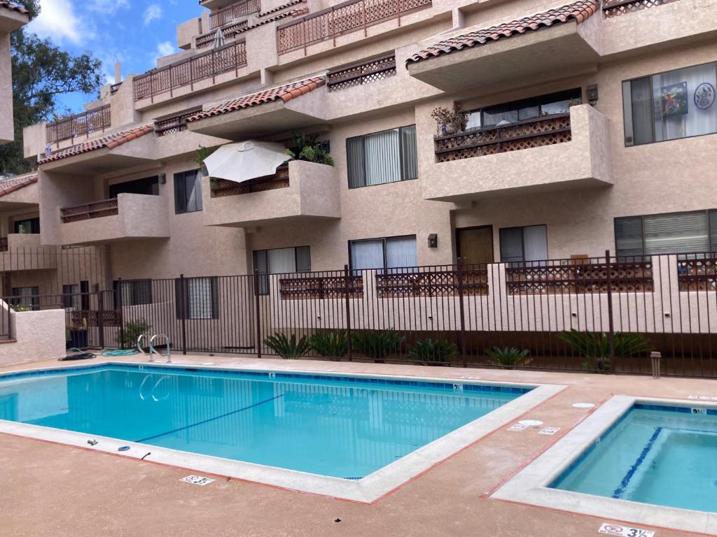 Catalina's Got Cart Condo - Image 4