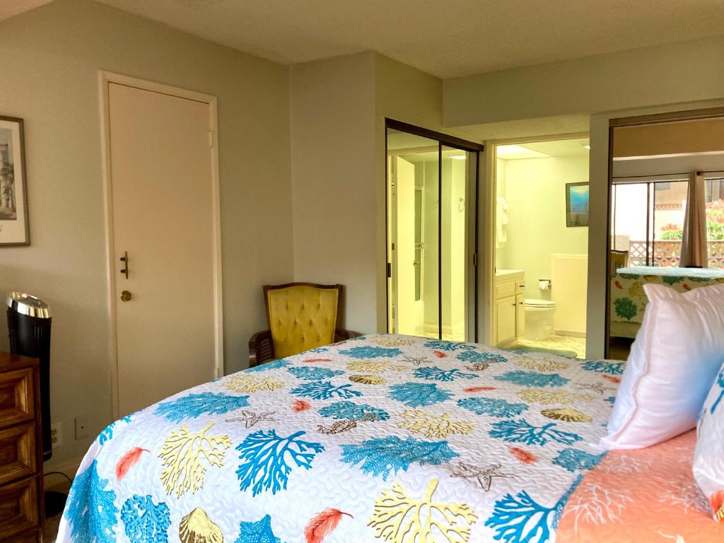 Catalina's Got Cart Condo - Image 7