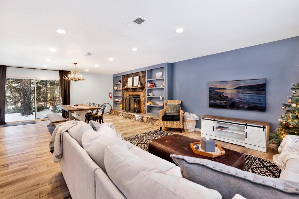 Wildwood Lodge by Big Bear Vacations Hot Tub Ultra Cozy Fox Farm Retreat