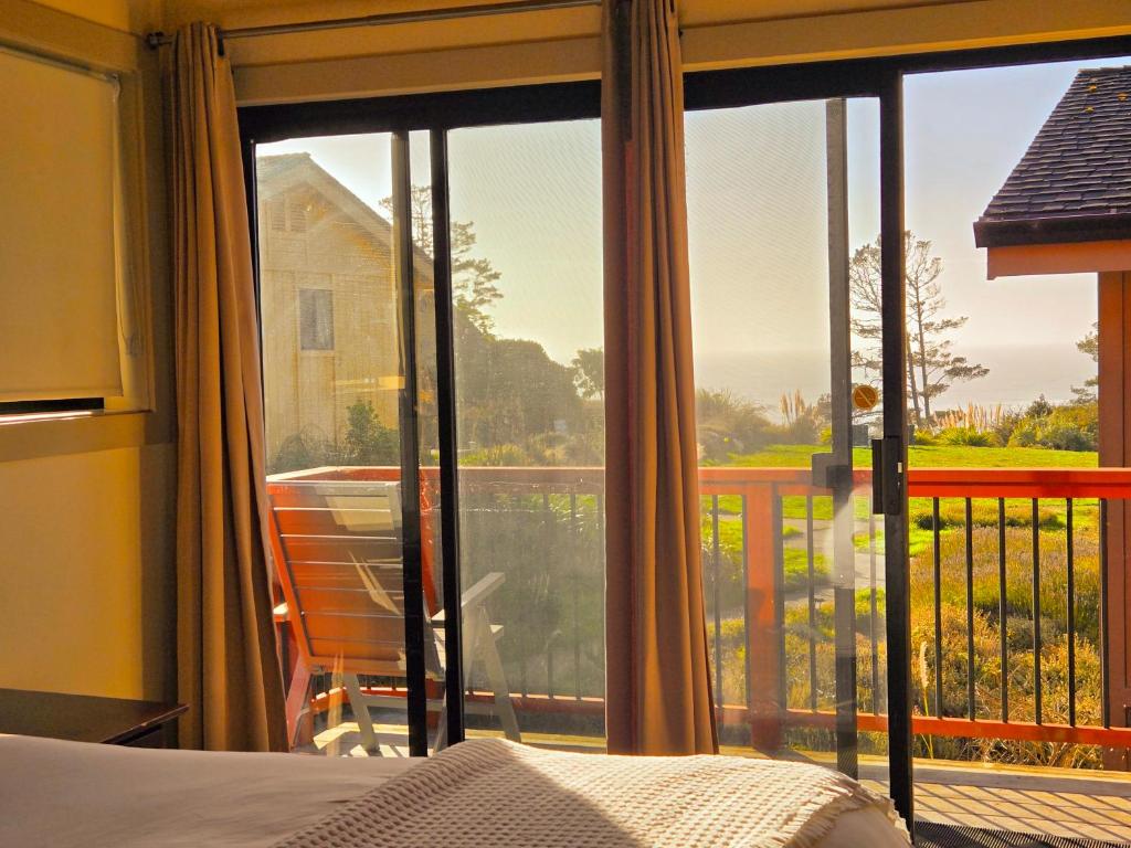 Cottages at Little River Cove - Image 6