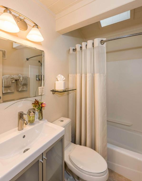 Cottages at Little River Cove