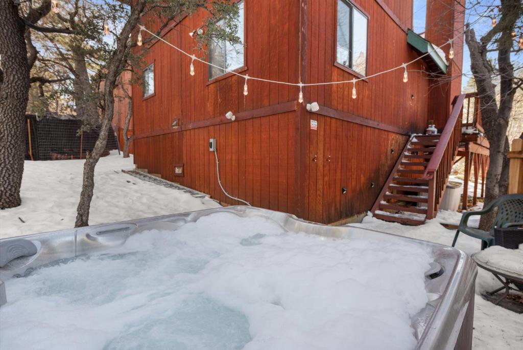 Hot Tub (Jacuzzi) - Photo 6