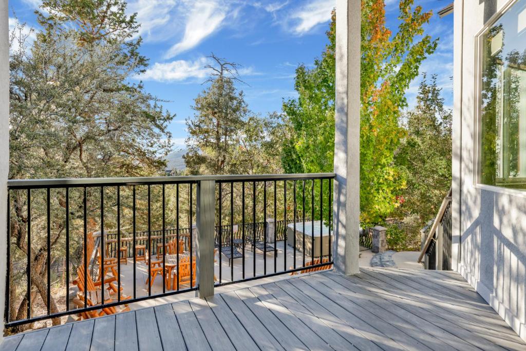 Hot Tub (Jacuzzi) - Photo 4