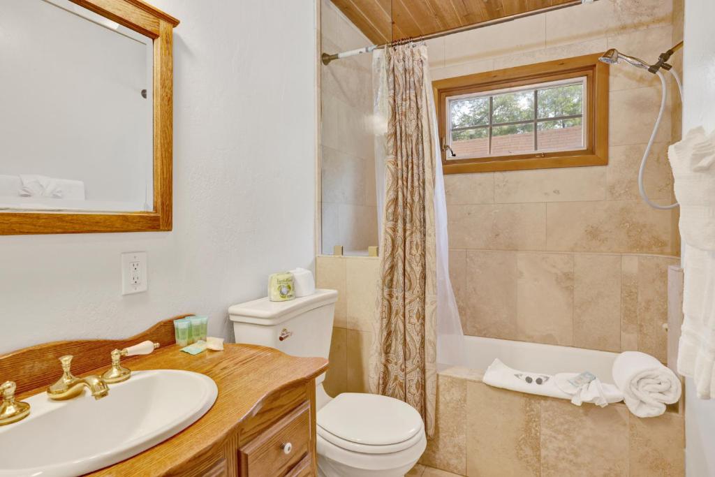 Hot Tub (Jacuzzi) - Photo 3