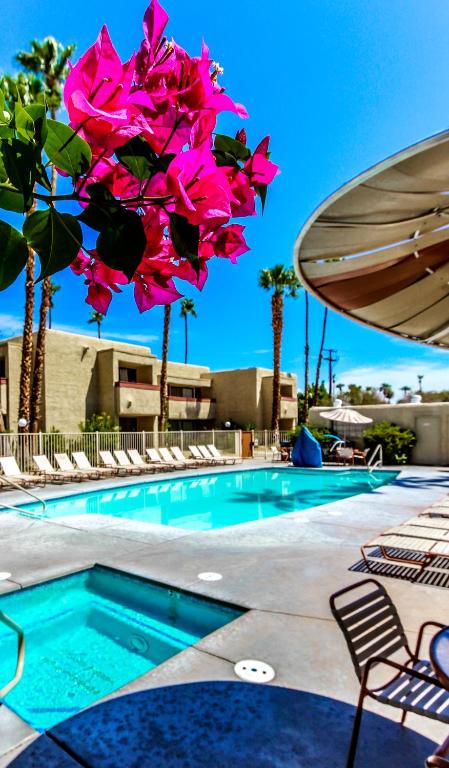 Desert Vacation Villas