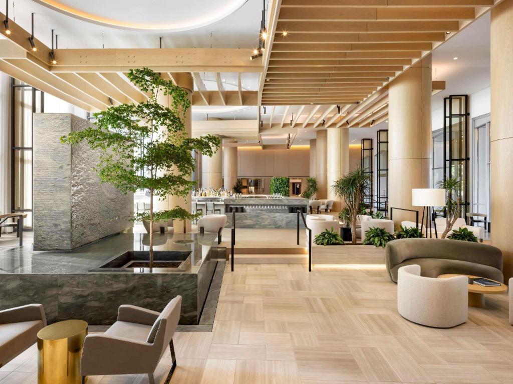 Fairmont Century Plaza Los Angeles at Beverly Hills - Image 5