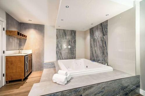 MainStay Suites Moreno Valley Near March Air Reserve Base